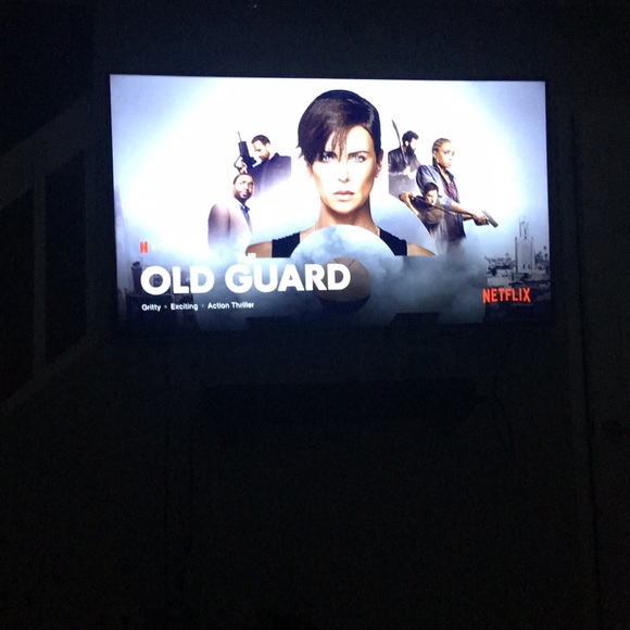 Profile Picture of Leaford Walker (@leafordwalker) on Poshmark