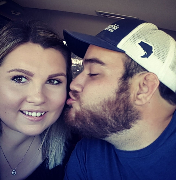 Profile Picture of Savanna Keller (@skeller2421) on Poshmark