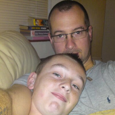 Profile Picture of Dave Carr (@rumbelow28) on Twitter