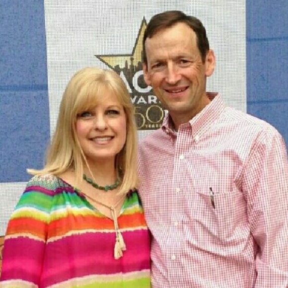 Profile Picture of Lois Scott (@loisscott5) on Poshmark