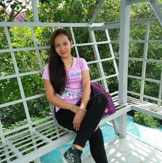 Profile Picture of Li A Na (Yhanna) (@liana.quiom.3) on Facebook