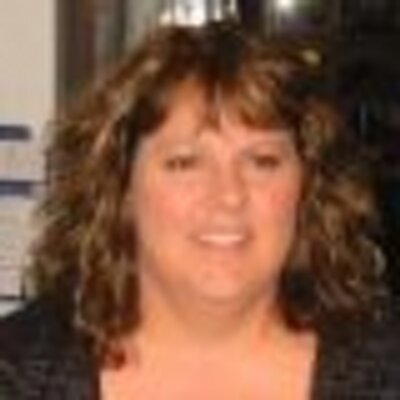 Profile Picture of Beverley Ryan (@BevFirstClass) on Twitter