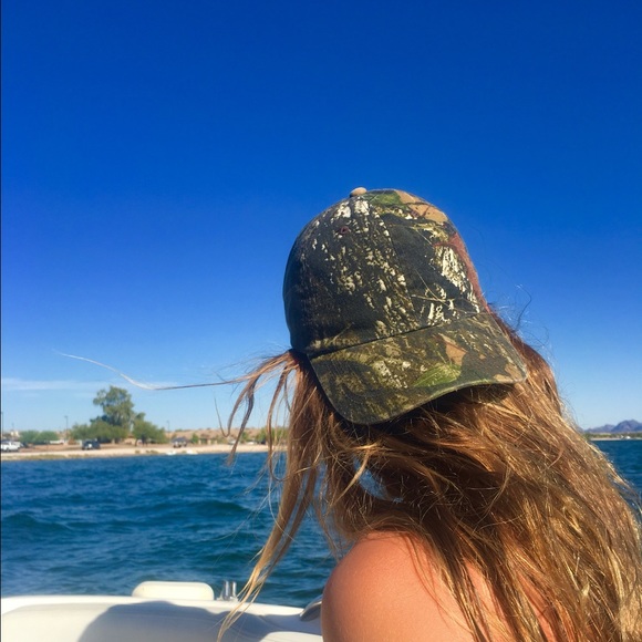 Profile Picture of Shayne Manion (@itsshaayneee) on Poshmark