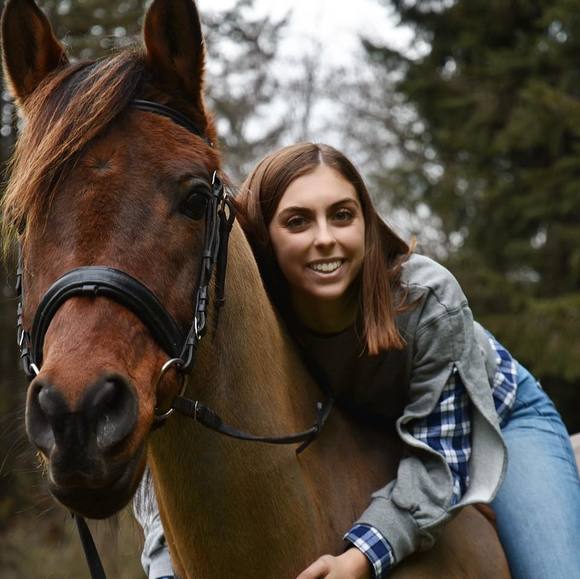 Profile Picture of Jayne Erceg (@jayneerceg) on Poshmark