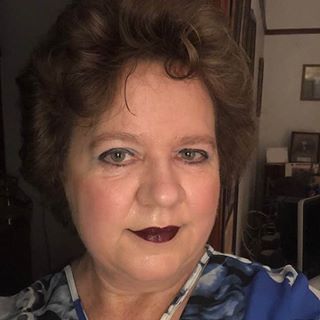 Profile Picture of Denise Kummer (@kummerkids) on Facebook