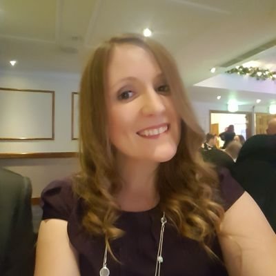 Profile Picture of Carly Hobbs (@chobbs1983) on Twitter