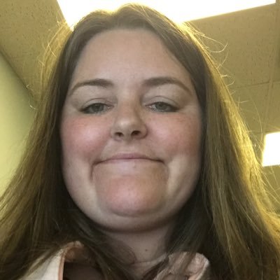 Profile Picture of Shelly Hess (@hess6142) on Twitter