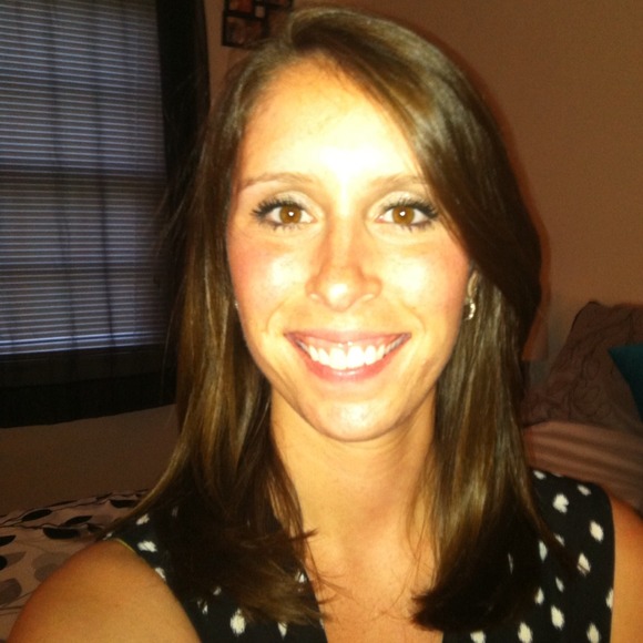 Profile Picture of Brianna Kuntz (@brimarie53) on Poshmark