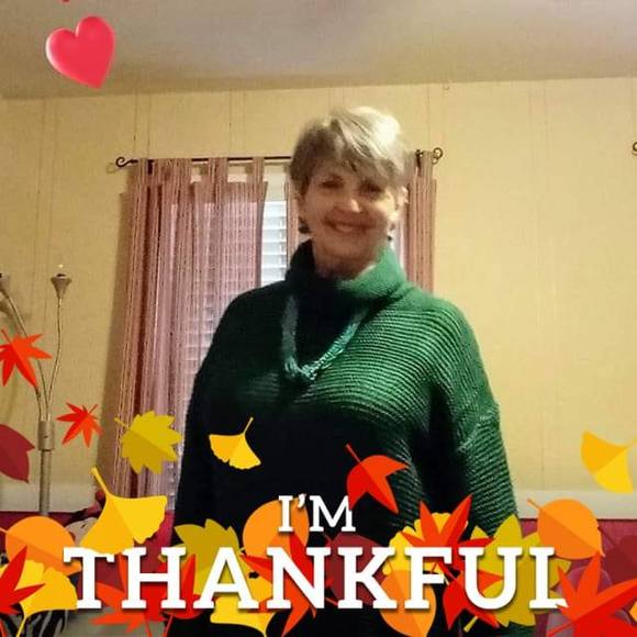 Profile Picture of Fran Pearson (@angelbenzmama) on Poshmark