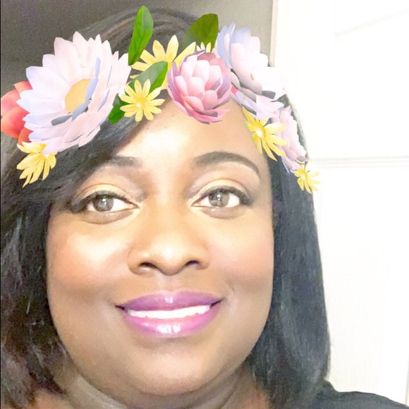 Profile Picture of Tamesha Jones (@mstjones05) on Poshmark