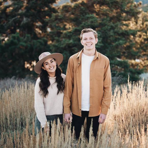 Profile Picture of Chloe Gomarko (@chloegomarko) on Poshmark