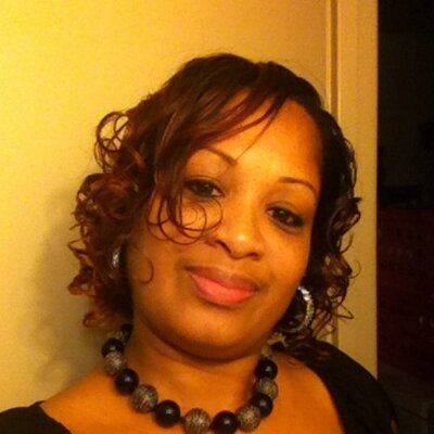 Profile Picture of Adrienne Y. Dinkins (@adriennedinkins) on Twitter