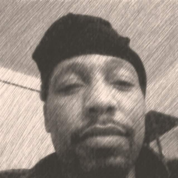 Profile Picture of Darryll Hubbard (@dannakye) on Poshmark