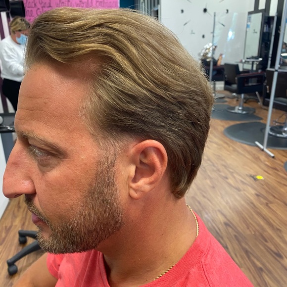 Profile Picture of Michael Magliozzi (@mmagliozzi) on Poshmark