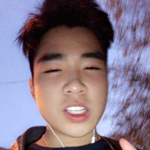 Profile Picture of Jack Tran (@jack_tran1) on Poshmark