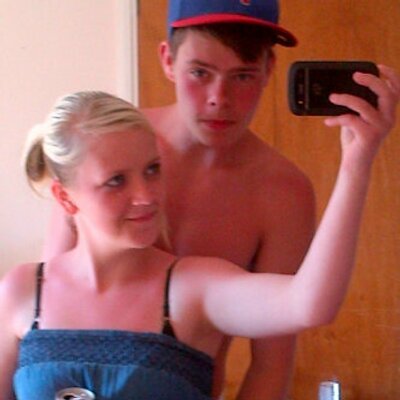 Profile Picture of Damien Mccann (@mr_mrs_mccann) on Twitter