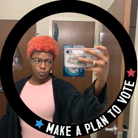 Profile Picture of Jess Fraser (@jessxfraser) on Poshmark