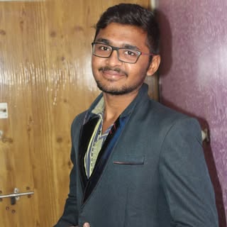 Profile Picture of 😎 LåTîF 😎 (@patel.jainam) on Instagram