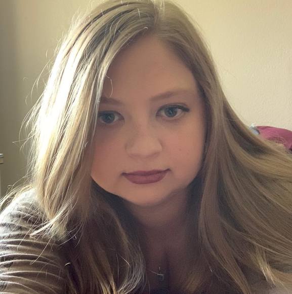 Profile Picture of Dawn Judd (@dmj2012) on Poshmark