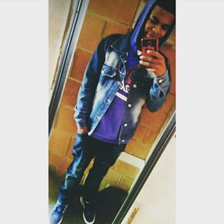 Profile Picture of Abraham David (Baron Rojo ) (@abraham.manga.75) on Facebook