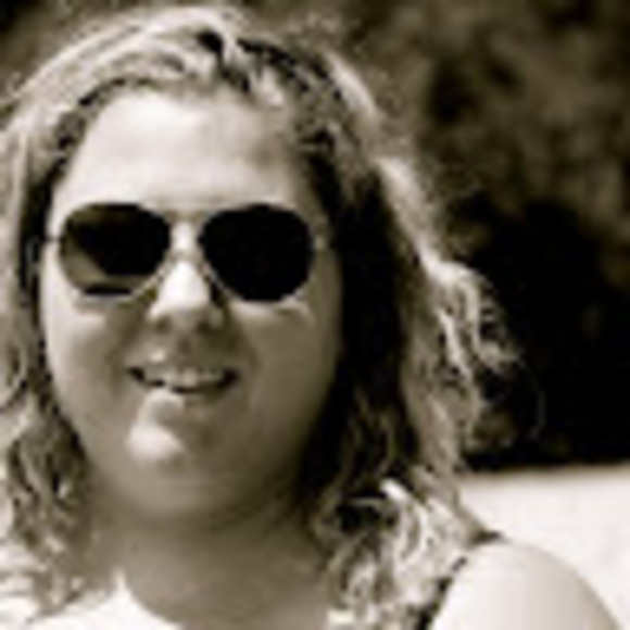 Profile Picture of Kimberly Devault (@kjdevault1) on Poshmark