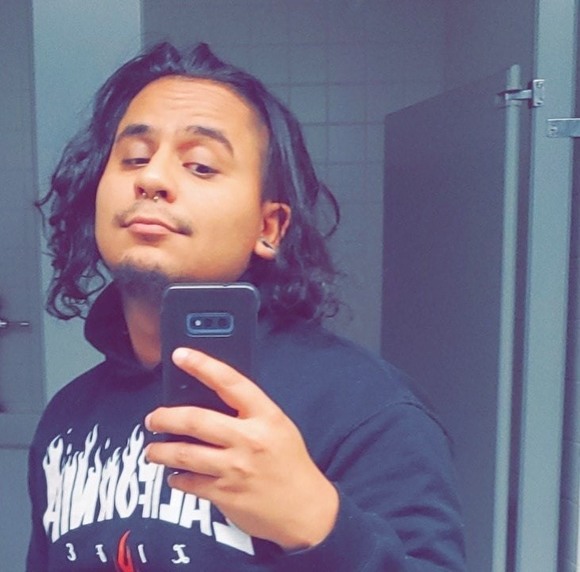 Profile Picture of Jason Berrios (@jasonberrios) on Poshmark