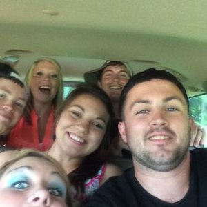 Profile Picture of Aaron Pettigrew (@AaronPettigrew6) on Twitter