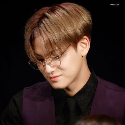 Profile Picture of Jessica; Semi Ia (@vapegyu) on Twitter