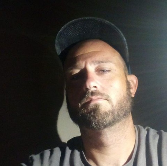 Profile Picture of Kyle Ralston (@kyleralston247) on Poshmark