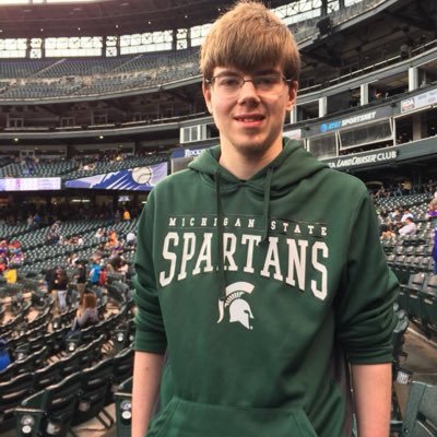 Profile Picture of Aric Burklow (@Gomsu1995) on Twitter