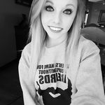 Profile Picture of Sydney Simpson (@sidkneerhaey) on Instagram