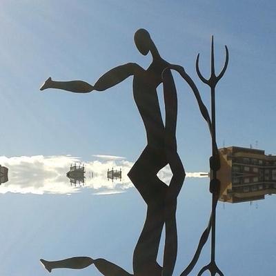 Profile Picture of Jeremy Peters (@Jemnick) on Twitter