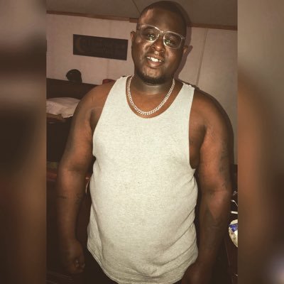 Profile Picture of Michael Varnado (@MickeyVarnado84) on Twitter