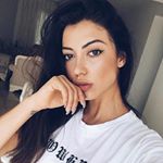 Profile Picture of D a n i • e l l a (@daniella_vieirabatista) on Instagram