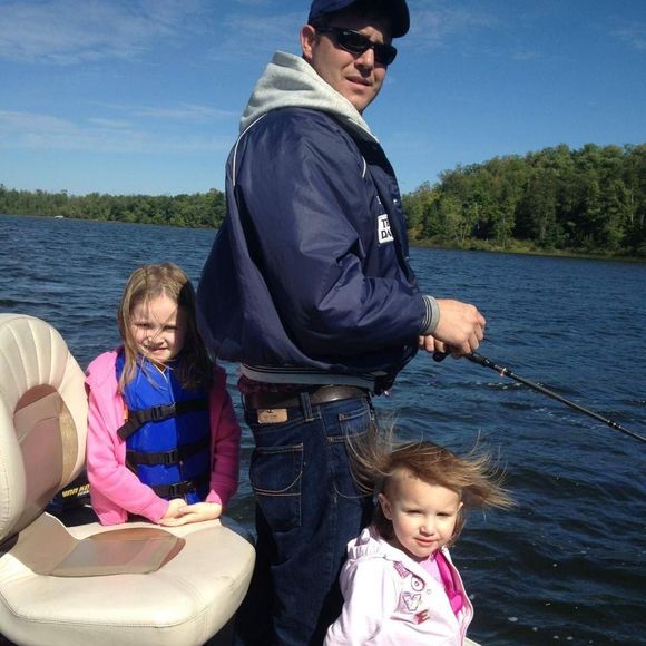 Profile Picture of Peter j Hahn jr. (@pjh944) on Poshmark