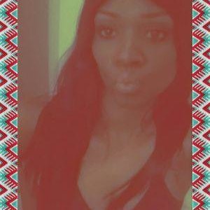 Profile Picture of Jennell (@shutupjennell) on Myspace