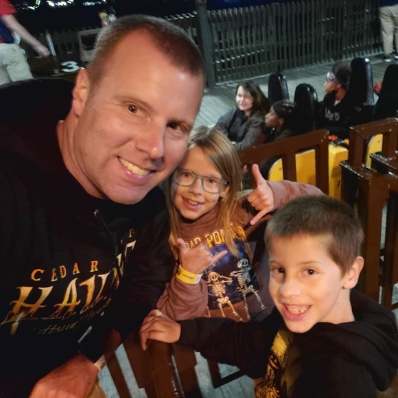 Profile Picture of Timothy Berkheiser (@tberkheiser) on Poshmark