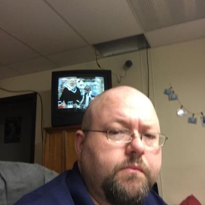 Profile Picture of Charles W Hinkle (@TheH124) on Twitter