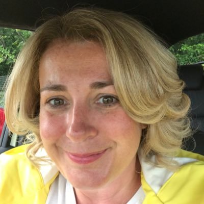 Profile Picture of Debbie Howe (@DebbieH89495876) on Twitter