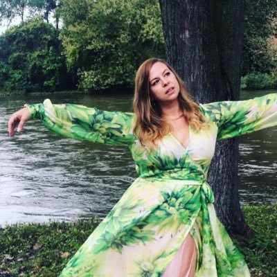 Profile Picture of Heather Neil (@heatherneil) on Twitter