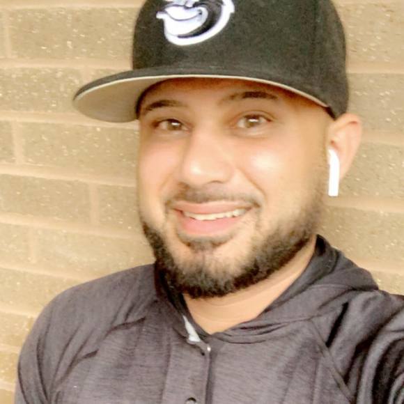 Profile Picture of Farooq Anwar (@fireman8238) on Poshmark