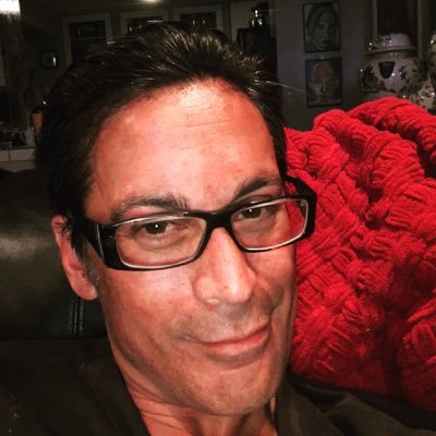 Profile Picture of Robert Carbone (@bonecar49) on Twitter