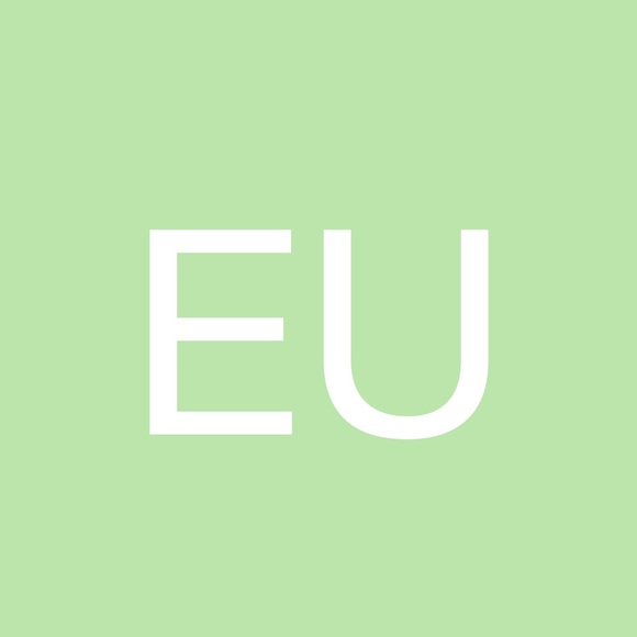 Profile Picture of Eka Uspensky (@ekauspensky) on Poshmark