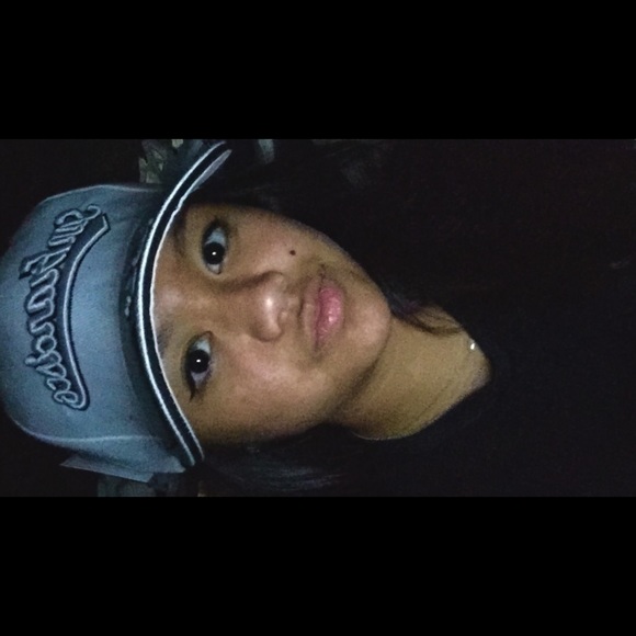 Profile Picture of Marielle Echavez (@mariellejai) on Poshmark