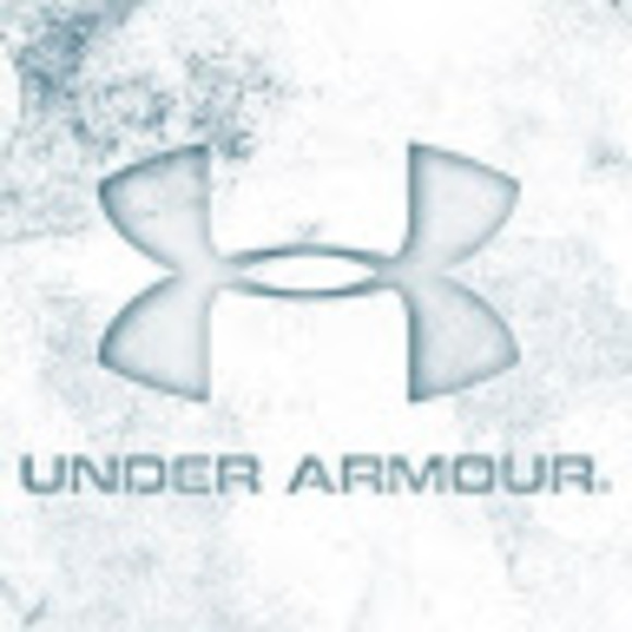 Profile Picture of Logan Wilson (@wilsonlogan133) on Poshmark