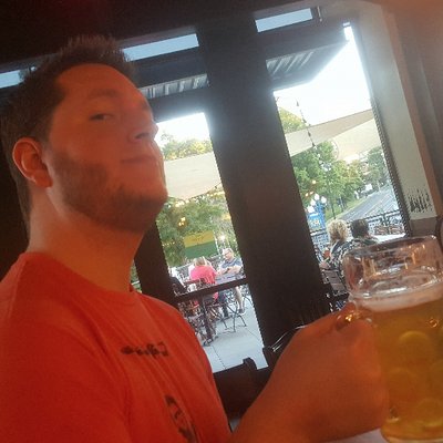 Profile Picture of Daniel Mays (@ChainsawHero) on Twitter