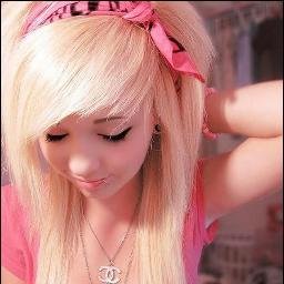 Profile Picture of Ariel Serena Ward (@ArielSerenaWard) on Twitter