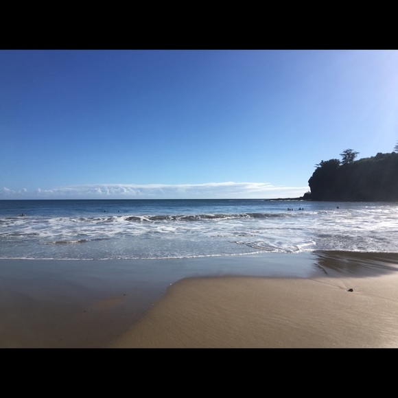 Profile Picture of Lahela Soto (@lahelasoto) on Poshmark