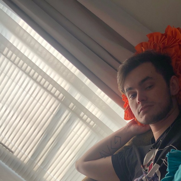 Profile Picture of David Furia (@dayfear1614) on Poshmark