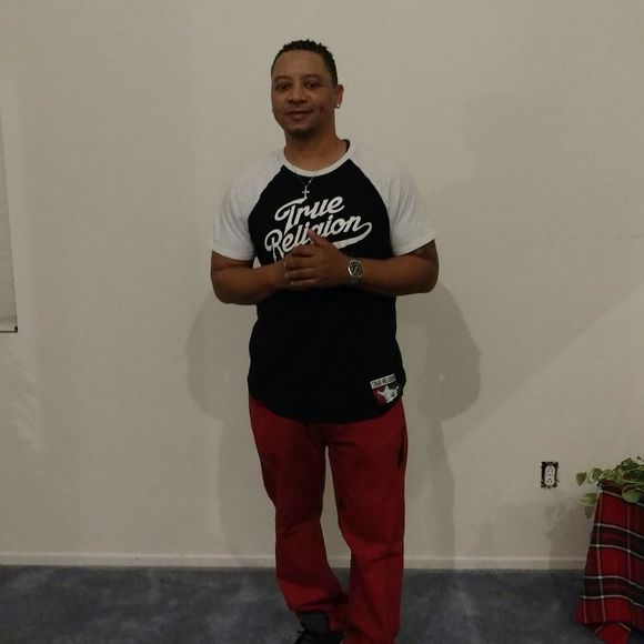 Profile Picture of Chauncy Sirles (@9519667856) on Poshmark